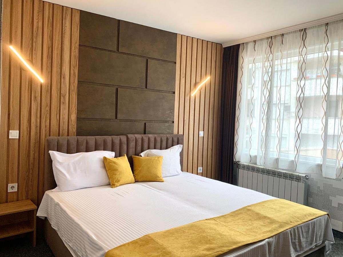 Hotel Trayana Sztara Zagora Kültér fotó