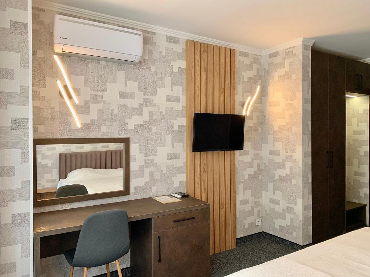 Hotel Trayana Sztara Zagora Kültér fotó